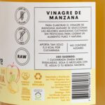 Etiqueta trasera del Vinagre de Manzana Manare con información sobre sus beneficios (0.5 kcal/cucharada, sin azúcares) y uso sugerido, de venta en Emporio Nativo.